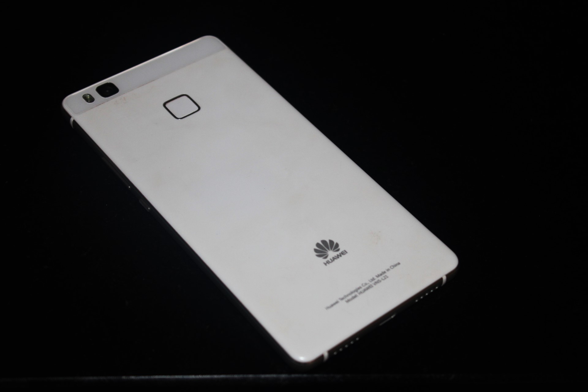 Hands-on with the Huawei P9 lite - Techtrends Zambia